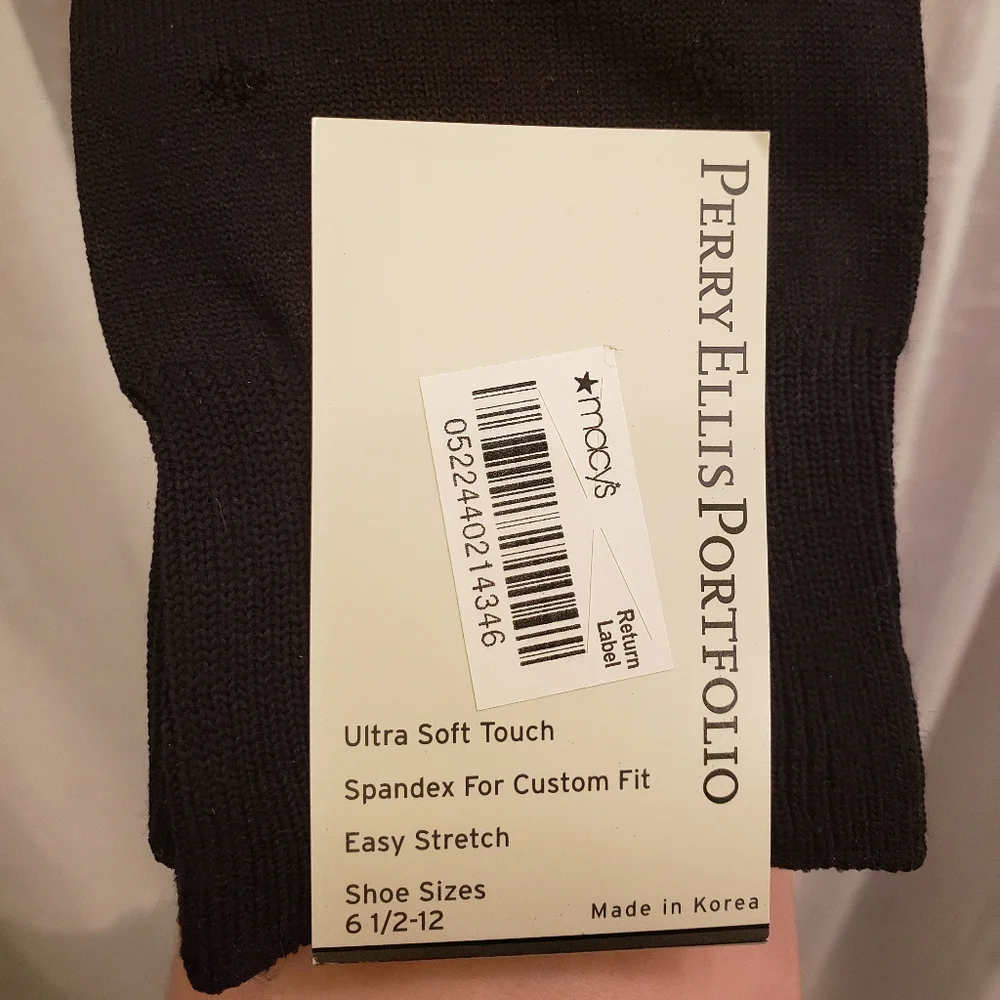 Perry Ellis Portfolio Dress Socks Black NWT